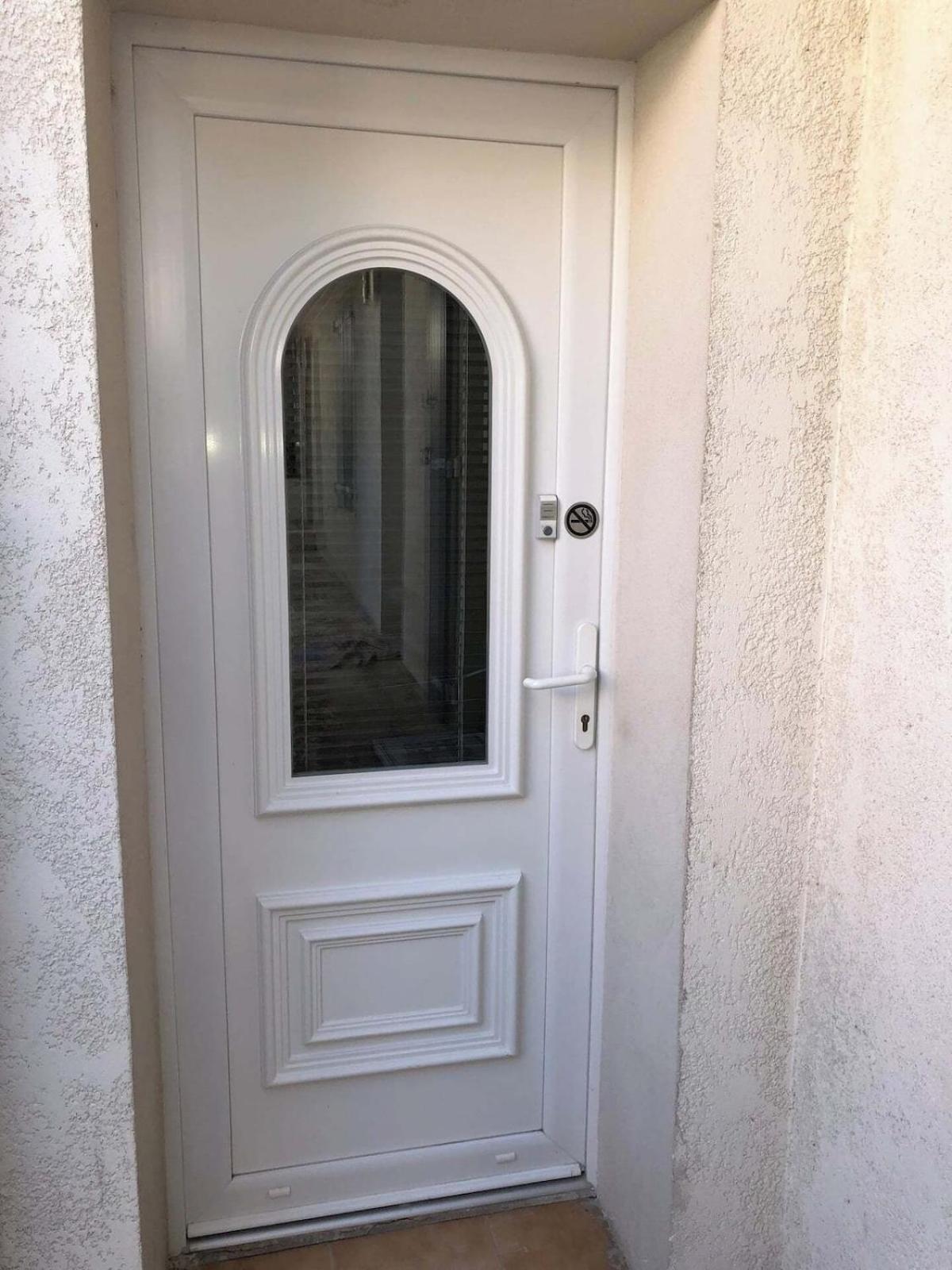 Appartement Dans Villa Roi Soleil アンティーブ エクステリア 写真