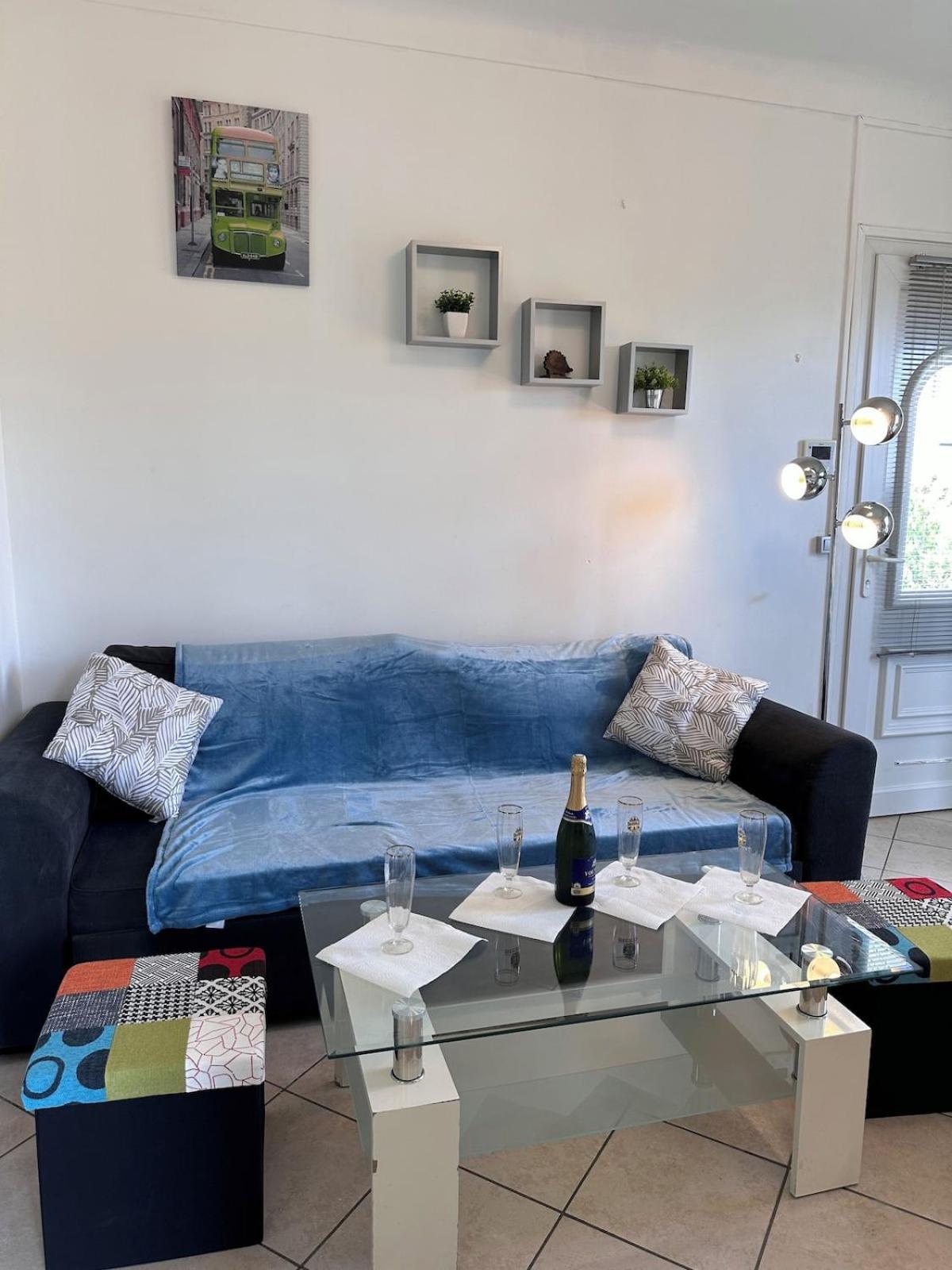 Appartement Dans Villa Roi Soleil アンティーブ エクステリア 写真