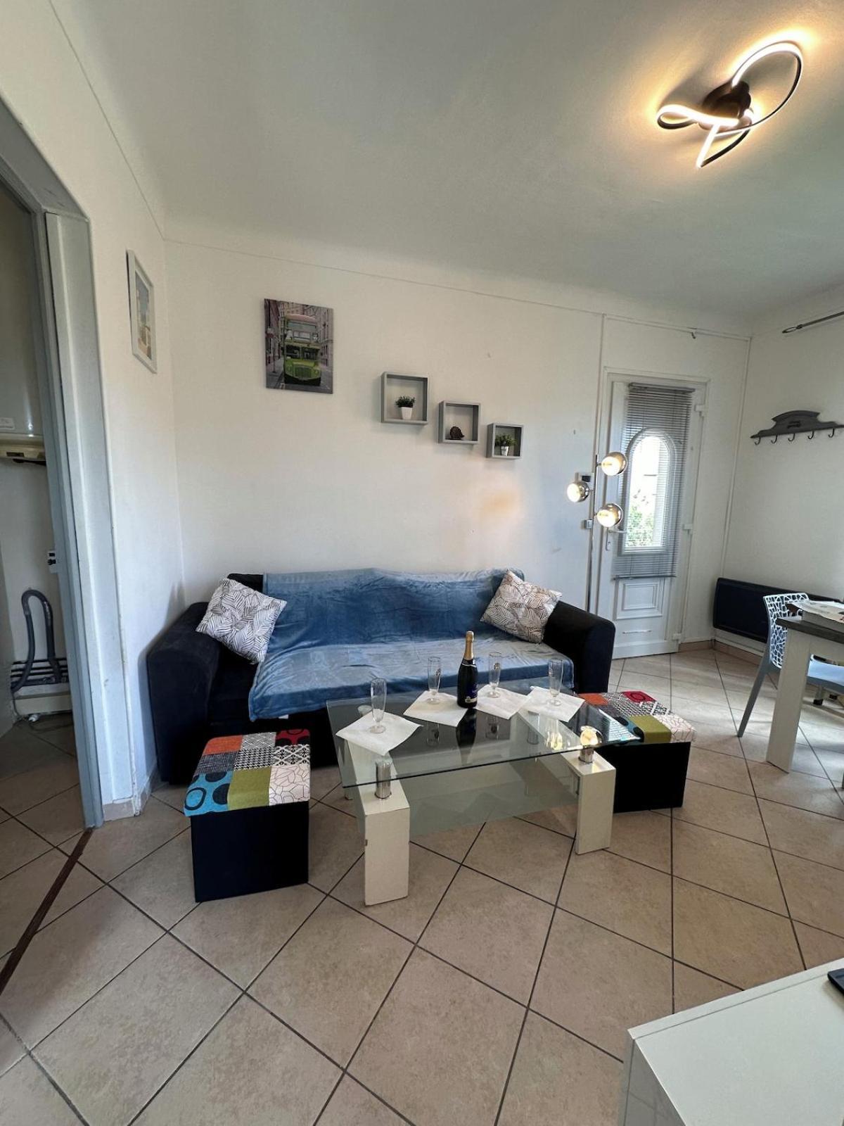 Appartement Dans Villa Roi Soleil アンティーブ エクステリア 写真